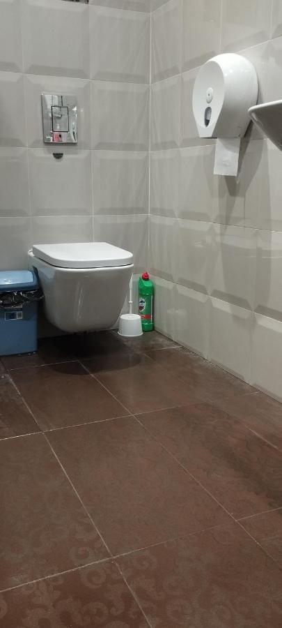 Hostel Alex&Tsa Krakow Bagian luar foto